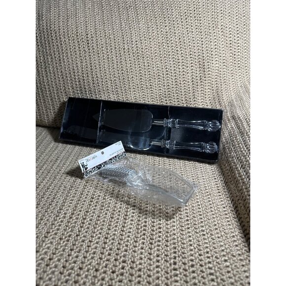 Wedding Anniversary Cake Knife & Server Set Clear Handles with 2 pk Scoops - Picture 2 of 11